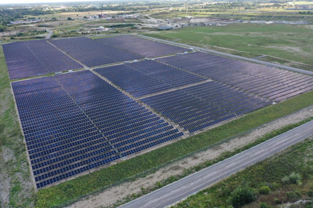 Utilitas solar park extension with trackers